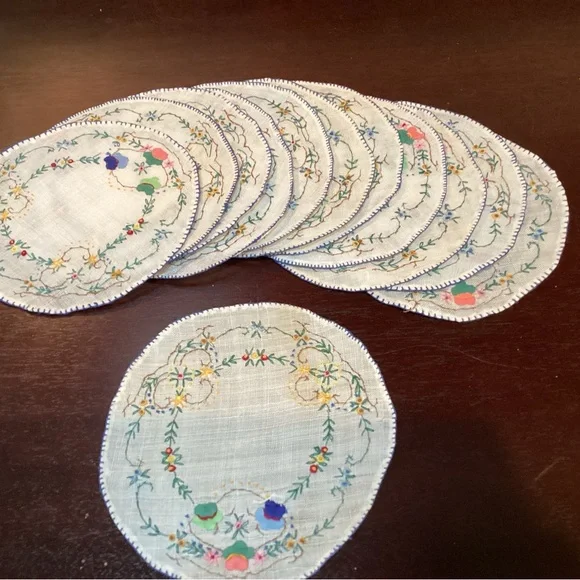 Hand-Embroidered Linen Cocktail Rounds - Picture 2 of 7